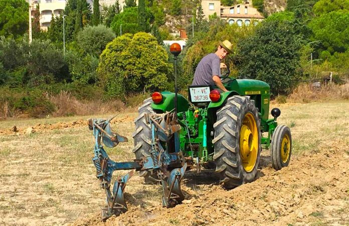 Algunos-conceptos-de-maquinaria-agricola Maquinaria agrícola