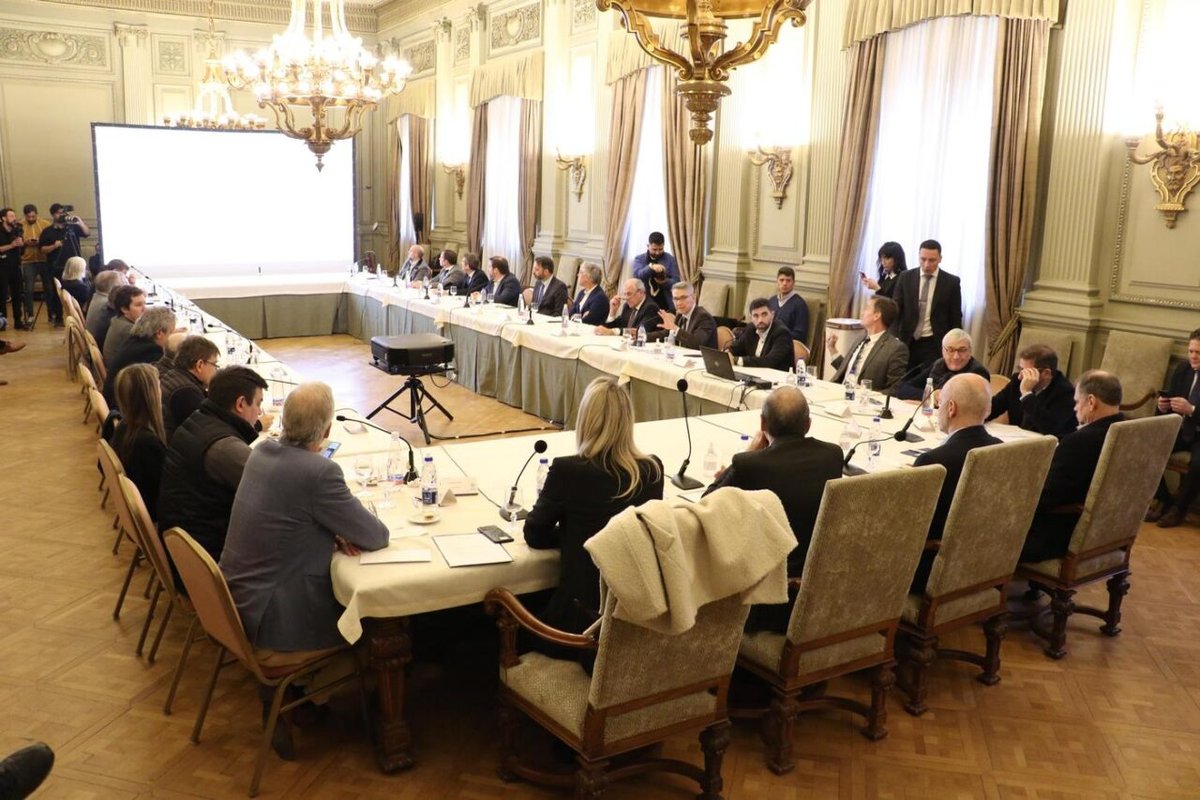 La institución mantuvo un encuentro técnico con el jefe de Gobierno de la ciudad de Buenos Aires y referentes de su espacio con el objetivo de presentar sus mercados y el ecosistema innovador de Rosario y la región.