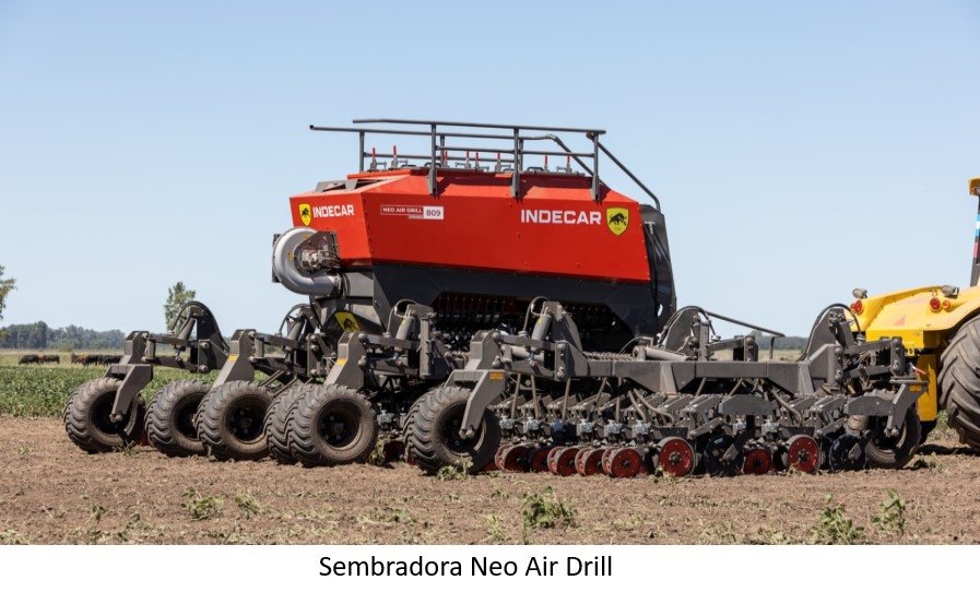 La compañía especializada en sembradoras, fertilizadoras y desparramadoras con el más alto nivel tecnológico, vuelve a presentarse en Agronea para seguir acercando sus maquinarias a los productores de la región.