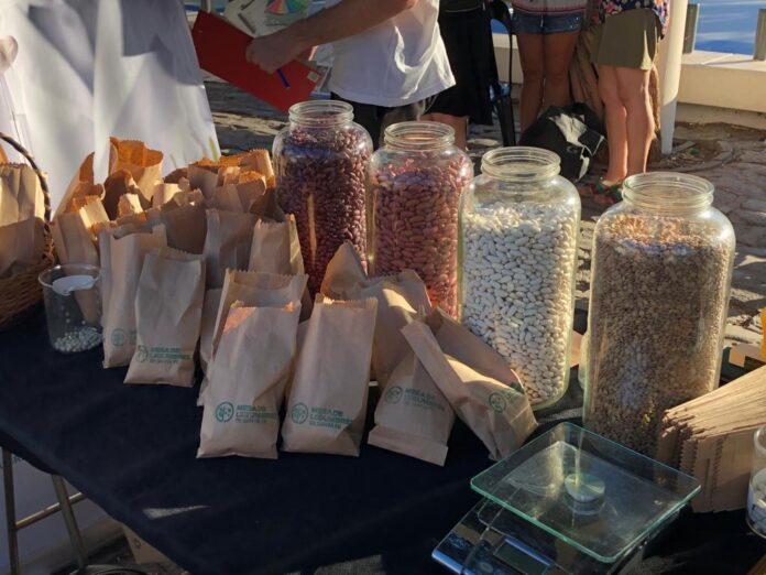 64cfb433f2fc06e82d78294a