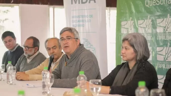 Javier Rodríguez advirtió que la macroeconomía es hostil para el agro y cuestionó la falta de obra pública y coordinación con Nación.