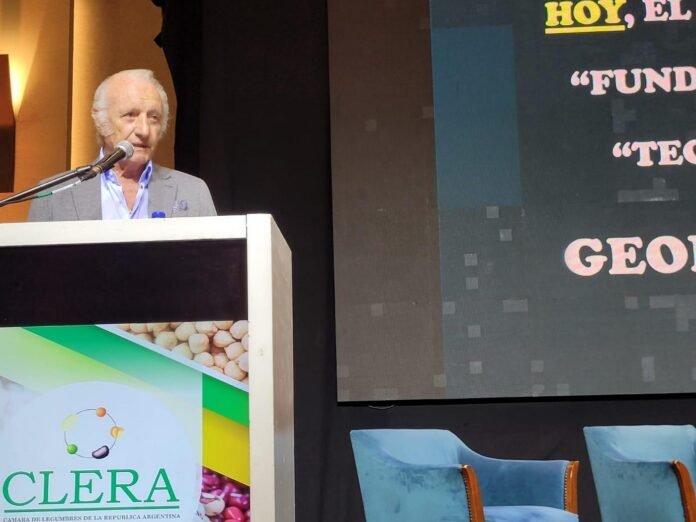 Enrique Erize en CLERA