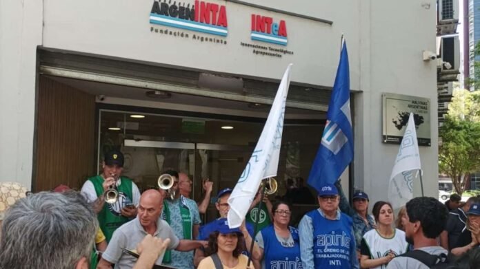 El Gobierno incluyó al Senasa y al INTA en la próxima etapa de reformas estatales.