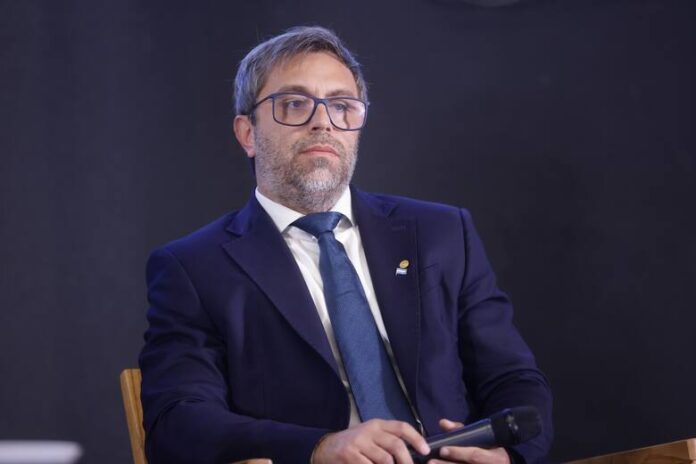 federico-furiase-ya-estaba-conversada-la-salida-SOTF6BMXIFDYLBXEU57AJR3ACI