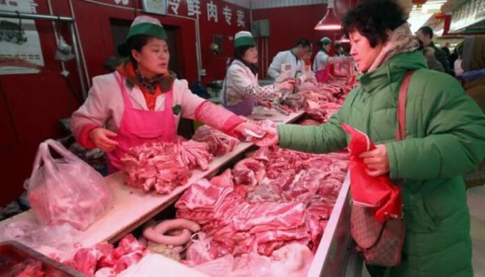Las importaciones chinas de carne argentina se desplomaron 40%. 