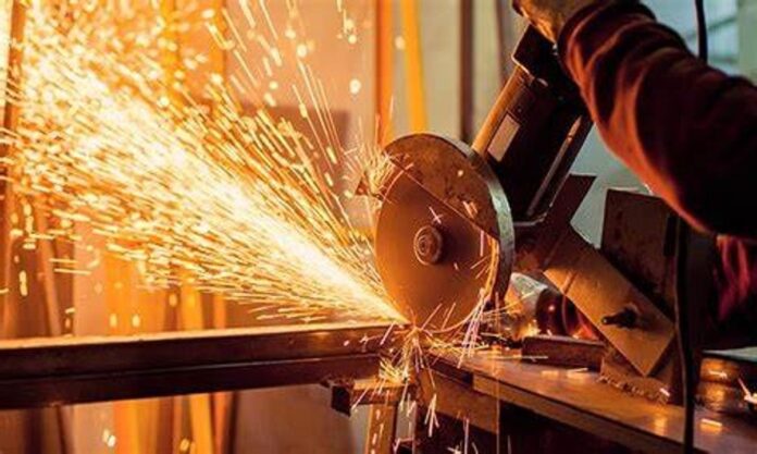 El uso de capacidad instalada en la industria fue de 58,6% en mayo y registró otra suba interanual