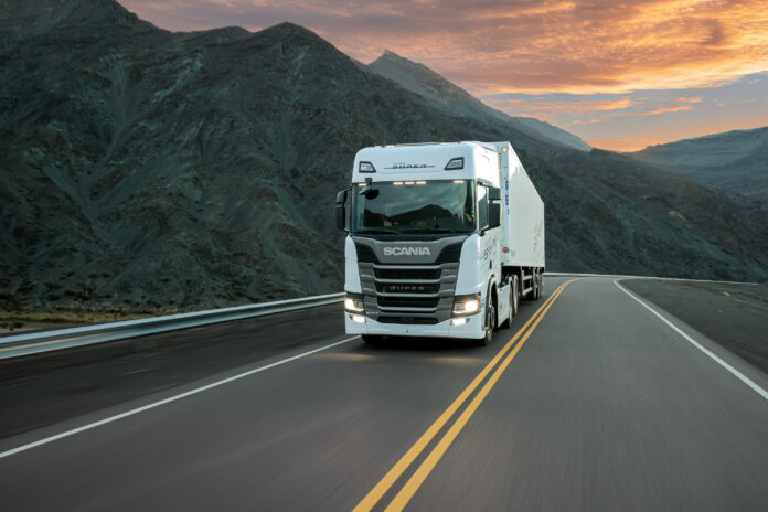 Con fuertes subas en camiones, buses, motores, usados y servicios, Scania Argentina cerró 2025 con resultados récord y una estrategia integral que fortaleció su liderazgo en el mercado.