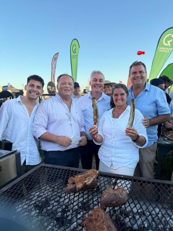La carne como símbolo y negocio: productores celebraron en Expoagro el crecimiento del Braford, una raza que gana terreno en toda la Argentina.