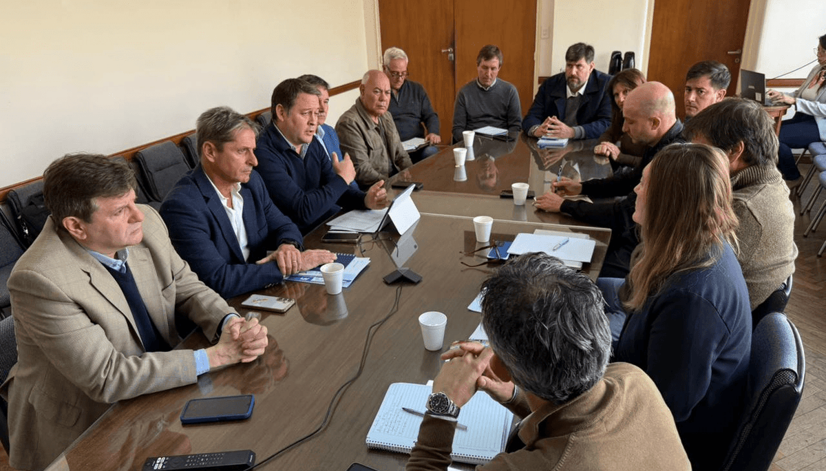 Reunión de la Comisión de Emergencia Agropecuaria de Santa Fe