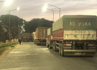Once días de protestas de transportistas de granos: hay acuerdos parciales pero el conflicto persiste paro transportistas williams entregas