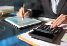 Economista se muestra optimista respecto de la recuperación de los salarios