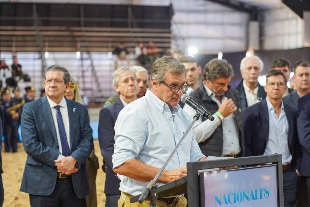 Este martes 26 se realizó el acto inaugural y corte de cintas de las NACIONALES en la Sociedad Rural de Corrientes.