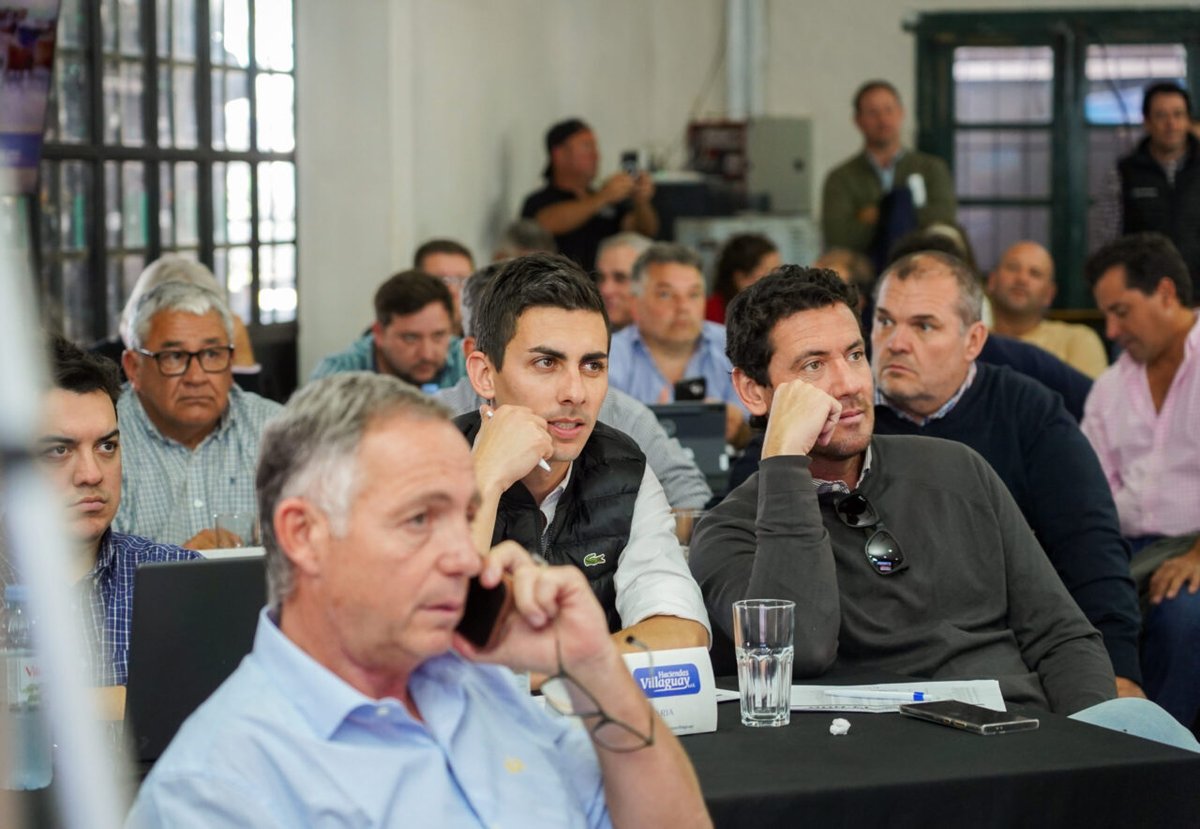 La firma consignataria realizó su remate televisado y por streaming especial en LAS NACIONALES, con una destacada oferta de invernada y cría. Buena demanda y precios sostenidos en todas las categorías.