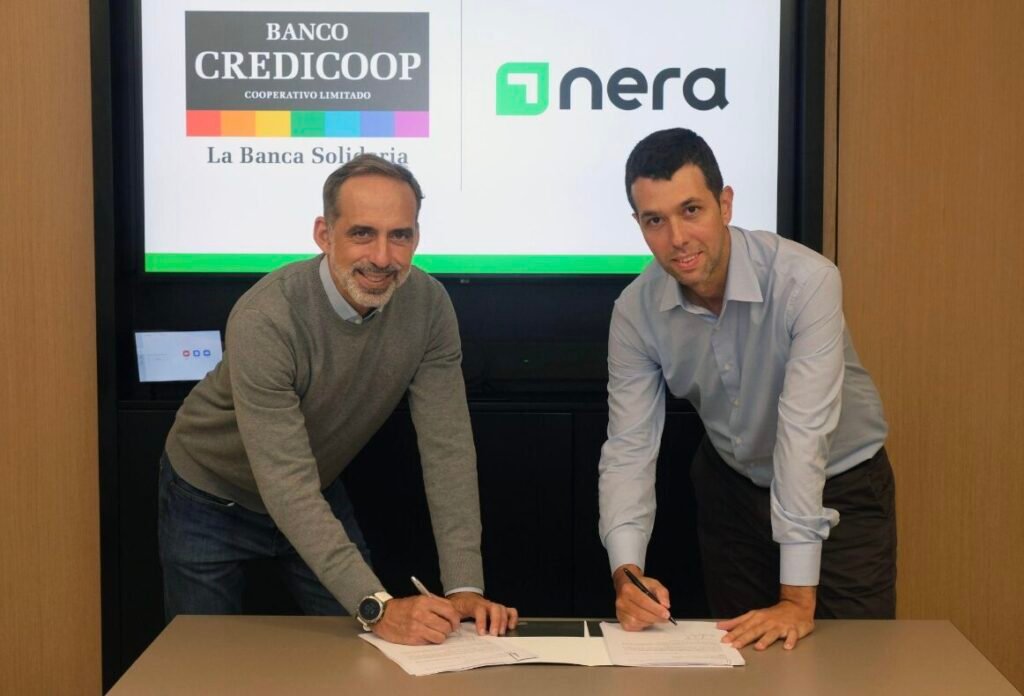Marcos Herbin,CEO de Nera y Sergio Clur, Subgerente General Comercial de Banco Credicoop. 