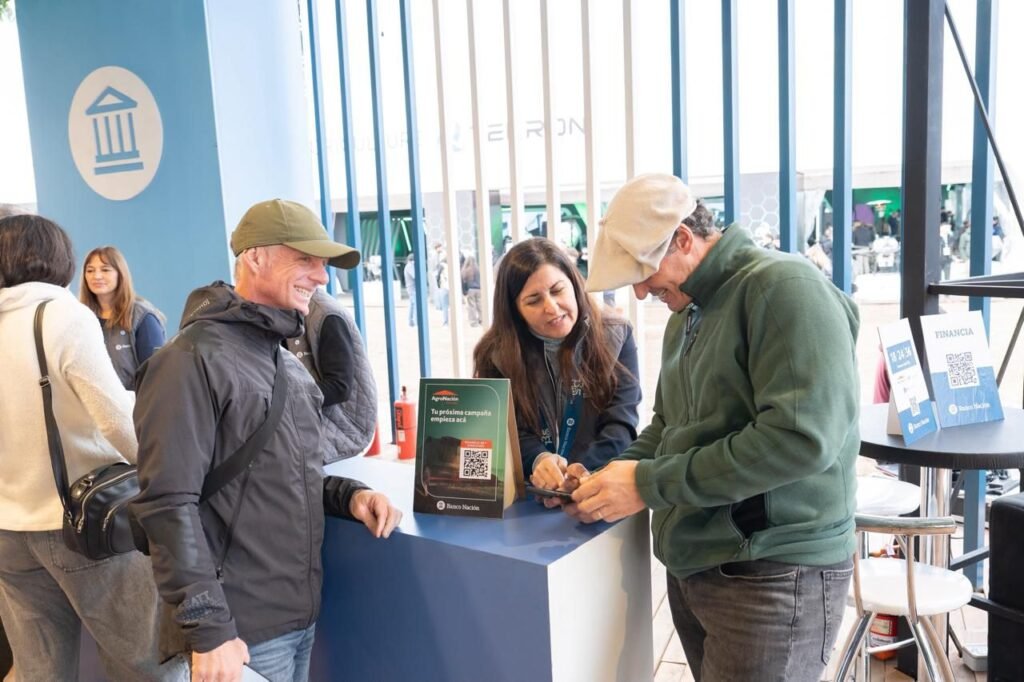 El Banco Nación registró pedidos de crédito por USD 11.850 millones durante AgroActiva 2026 y confirmó el regreso de la inversión en maquinaria e insumos.