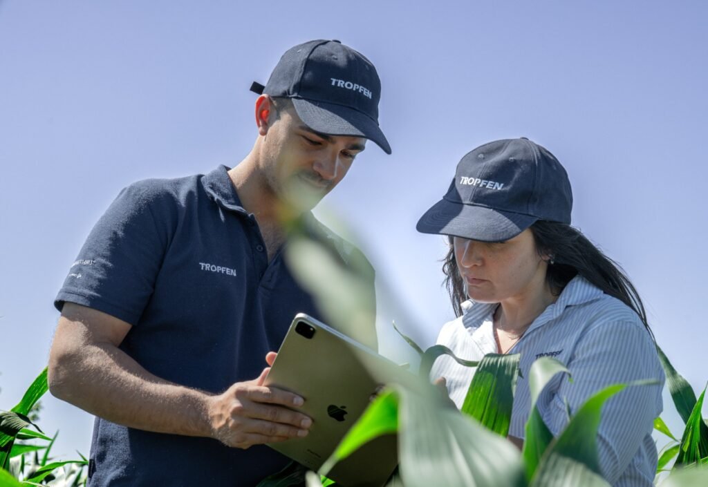 En su décimo aniversario, Tropfen redobla la apuesta: incorpora inteligencia artificial para validar sus desarrollos directamente en el lote del productor y prepara una nueva etapa de crecimiento.