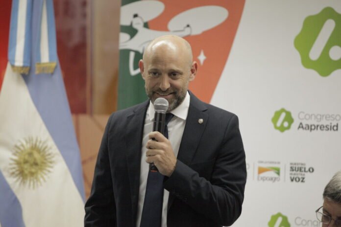 El ministro de Desarrollo Productivo de Santa Fe, Gustavo Puccini, aseguró que “no hay ningún monto fijado” para un eventual aporte y remarcó que cualquier decisión surgirá del consenso entre todos los sectores.