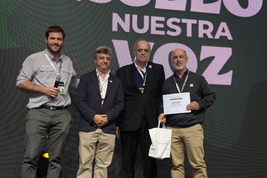 La galería de posters “Ciencia a campo” con más de 250 trabajos expuestos de forma digital, concluyó su presencia en el evento con una premiación por parte de Aapresid, INTA y CONICET.