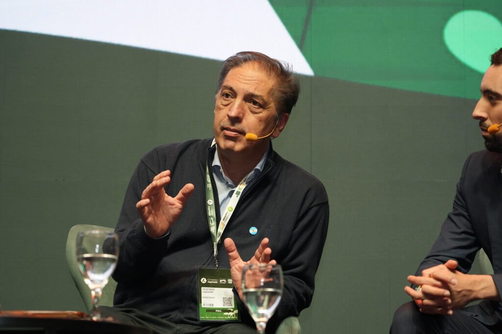 En la primera jornada del Congreso Aapresid 2026, con la fuerza de Expoagro, referentes del gobierno nacional analizaron los cambios normativos que se vienen promoviendo para impulsar el desarrollo del sector.