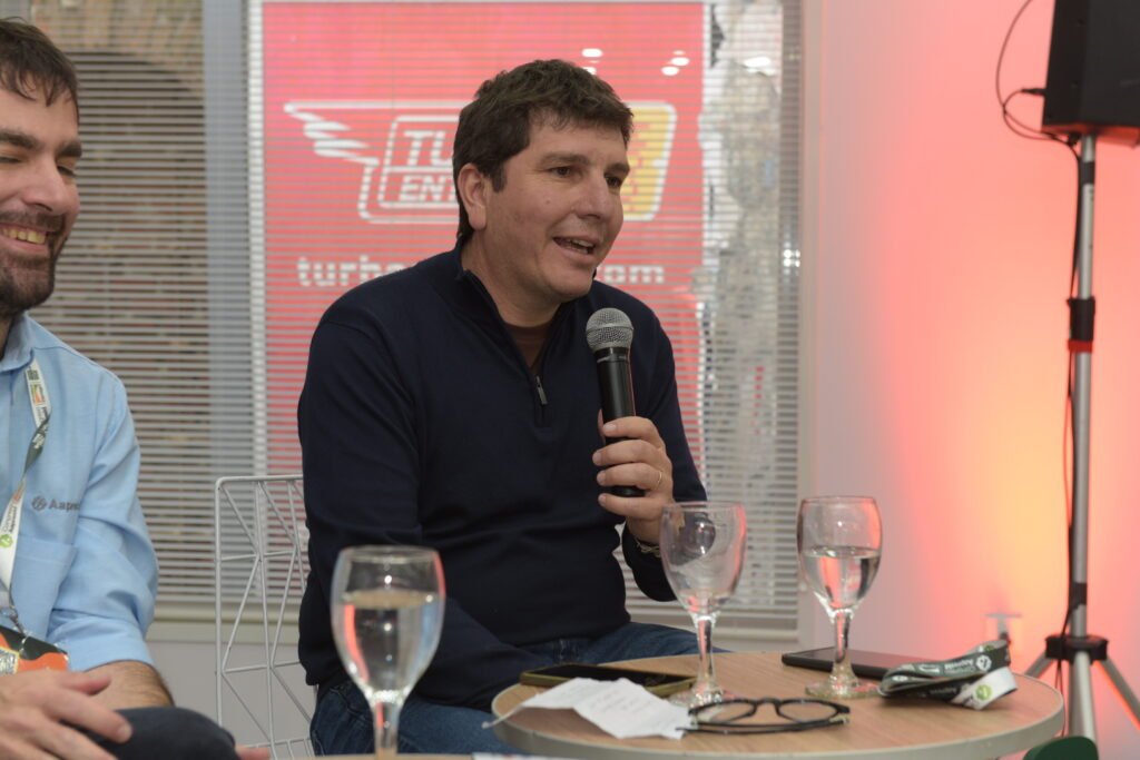 Desde la genética, la agricultura de precisión hasta la IA, especialistas coincidieron en que ninguna tecnología reemplaza el criterio profesional y destacaron el rol de las personas para aprovechar todo su potencial.