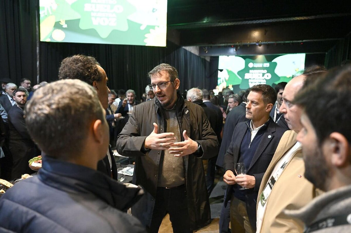 Juan Cuattromo en Aapresid hablando con productores