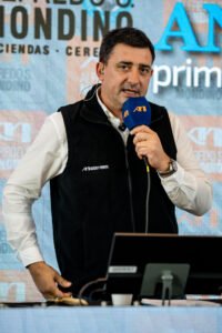 Con ventas ágiles, la consignataria Alfredo S. Mondino llevó adelante un exitoso remate televisado de invernada y cría, en el marco de la Semana Angus de Primavera edición Banco Provincia con la fuerza de Expoagro, donde se comercializaron 16.000 cabezas.